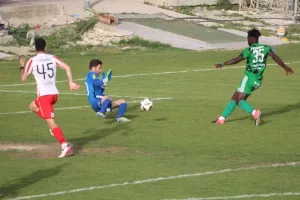 Ολυμπιάς 1-0 Νέα Σαλαμίνα: O Μουάνγκα "σόκαρε" τους "ερυθρόλευκους"! (φώτος)