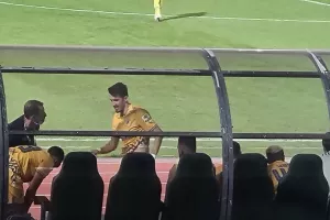 Πρόβλημα ο Πέδρο, μέσα ο Τσεμπάκ