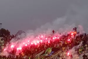 (Βίντεο Kerkida) Υποδοχή με Pyro Show 