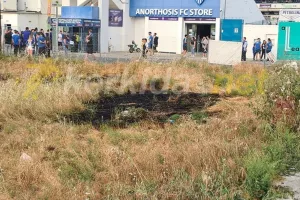 ΦΩΤΟΣ/Επεισόδια έξω από το "Α.Παπαδόπουλος"