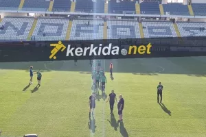 (ΦΩΤΟΣ) Στο γήπεδο η Ομόνοια 