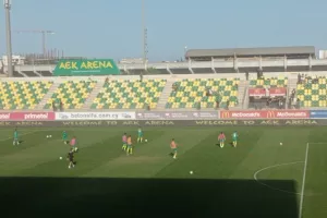 Η εντεκάδα της ΑΕΚ με Ακοράν! 