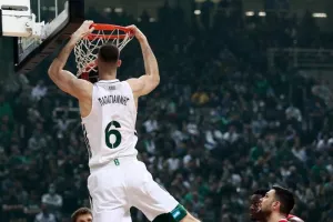 Ρεκόρ Παπαγιάννη στις τάπες