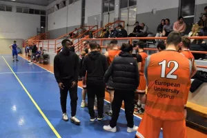 Εύκολες νίκες για Ευρωπαϊκό και Παν.Κύπρου