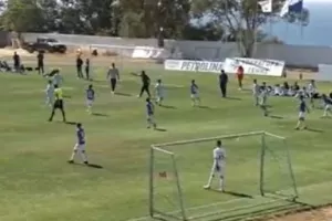 (ΦΩΤΟΣ) Οι... τελικοί στο Ayia Napa Youth Soccer Festival 