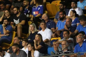 Ανορθωσιάτες... για ρεκόρ!