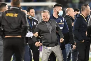 Πρόδρομος Πετρίδης... μαινόμενος! (φώτος)