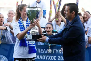 ΦΩΤΟΡΕΠΟΡΤΑΖ/Έστησαν πάρτι τα κορίτσια του Απόλλωνα!