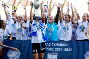 ΦΩΤΟΡΕΠΟΡΤΑΖ/Έστησαν πάρτι τα κορίτσια του Απόλλωνα!