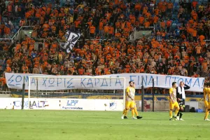 Η... τελευταία παράσταση/ΒΙΝΤΕΟ-ΦΩΤΟΣ