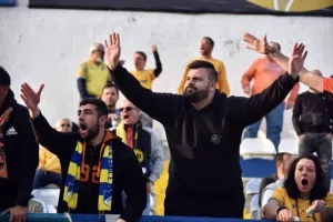 Aνόρθωση-ΑΠΟΕΛ: Φωτορεπορτάζ από τις εξέδρες 