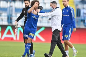 Ένταση πριν τη... σέντρα στο "ΠΑΠ" (φώτος)