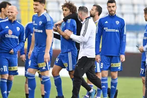 Ένταση πριν τη... σέντρα στο "ΠΑΠ" (φώτος)