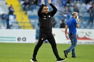 Ανόρθωση - ΑΠΟΕΛ: Η "Κυρία" πάτησε γκάζι και έριξε τεσσάρα! (φώτος)