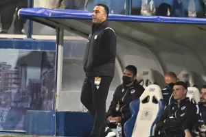 Ανόρθωση - ΑΠΟΕΛ: Η "Κυρία" πάτησε γκάζι και έριξε τεσσάρα! (φώτος)