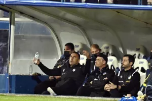 Ανόρθωση - ΑΠΟΕΛ: Η "Κυρία" πάτησε γκάζι και έριξε τεσσάρα! (φώτος)