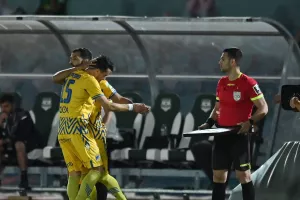 ΝΕΑ-ΑΠΟΕΛ