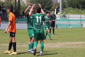Το φωτορεπορτάζ της νίκης που ανέδειξε την Ομόνοια Κ15 πρωταθλήτρια!