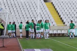 Ολυμπιακός - Ομόνοια: Τριάρα… ανάσας / Προβλημάτισε η ομάδα του Λένον πριν την “καυτή” ρεβάνς