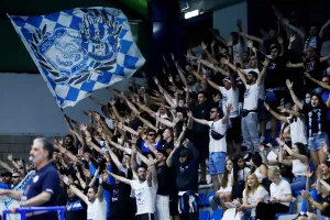 Treble για τα κορίτσια του Απόλλωνα! (φώτος)