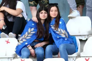 Απόλλωνας-Πάφος: Φωτορεπορτάζ απ' τις κερκίδες του Τσιρείου