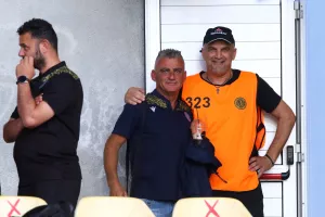 ΑΕΛ - Ολυμπιακός: "Κλείδωσε" παραμονή με... "τεσσάρα"!