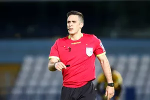 ΑΕΛ - Ολυμπιακός: "Κλείδωσε" παραμονή με... "τεσσάρα"!
