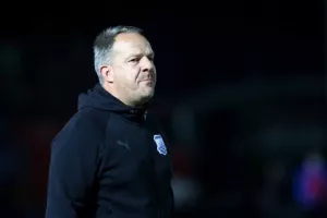 Απόλλων-Άρης: Από ισοπαλία σε ισοπαλία και +6 οι "γαλάζιοι", "έπιασαν" ΑΠΟΕΛ οι "πράσινοι"! (φώτος)