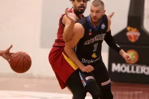 Προβάδισμα πρόκρισης ο Κεραυνός (φώτος)