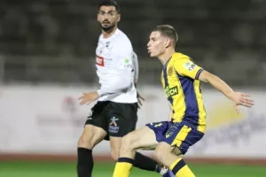 ΠΑΕΕΚ - ΑΕΛ: Διπλό η ΑΕΛ, "αντίο" με το κεφάλι ψηλά οι Κερυνειώτες (Φώτος)