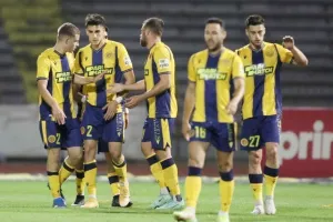 ΠΑΕΕΚ - ΑΕΛ: Διπλό η ΑΕΛ, "αντίο" με το κεφάλι ψηλά οι Κερυνειώτες (Φώτος)