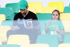 (ΦΩΤΟΣ) Ο κόσμος στην ΑΡΕΝΑ  