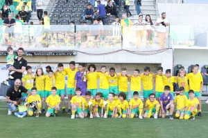 Θερμό χειροκρότημα για τους μικρούς της ΑΕΚ (φώτος/βίντεο)