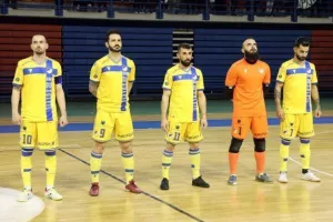 Ομόνοια 2-4 ΑΠΟΕΛ: "Χρυσός" Ιακώβου, γαλαζοκίτρινο νταμπλ! (φώτος)