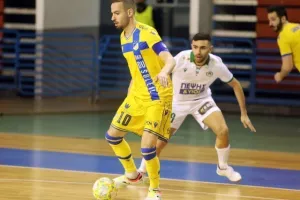 Ομόνοια 2-4 ΑΠΟΕΛ: "Χρυσός" Ιακώβου, γαλαζοκίτρινο νταμπλ! (φώτος)