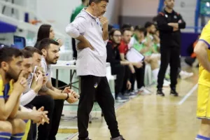 Ομόνοια 2-4 ΑΠΟΕΛ: "Χρυσός" Ιακώβου, γαλαζοκίτρινο νταμπλ! (φώτος)