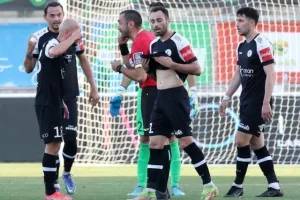 ΑΕΚ-Εθνικός: Ο Ντούρις έβαλε "φωτιά", στο "Δασάκι" θα πέσουν κορμιά! (φώτος)