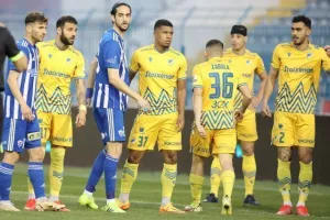 Ανόρθωση - ΑΠΟΕΛ: Η "Κυρία" πάτησε γκάζι και έριξε τεσσάρα! (φώτος)