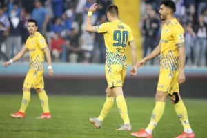 Ανόρθωση - ΑΠΟΕΛ: Η "Κυρία" πάτησε γκάζι και έριξε τεσσάρα! (φώτος)