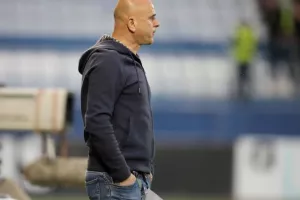 Ανόρθωση - ΑΠΟΕΛ: Η "Κυρία" πάτησε γκάζι και έριξε τεσσάρα! (φώτος)