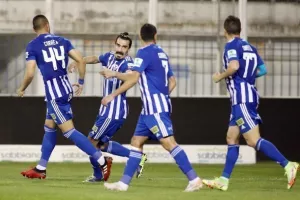 Ανόρθωση - ΑΠΟΕΛ: Η "Κυρία" πάτησε γκάζι και έριξε τεσσάρα! (φώτος)