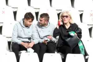 Ομόνοια/15 ευρώ με Ολυμπιακό