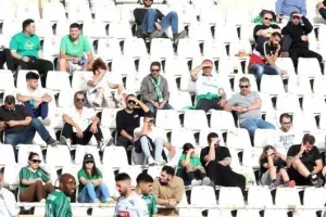 Ομόνοια - ΠΑΕΕΚ: Η πρώτη του Λένον ήταν γεμάτη! (φώτος) 