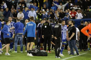 XAMOΣ στο τέλος, "κυνήγησαν" Ουάρντα! (φώτος)