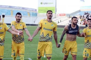 (ΒΙΝΤΕΟ/ΦΩΤΟΣ) Πάρτι με τους Πορτοκαλί στο τέλος!