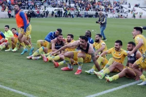 (ΒΙΝΤΕΟ/ΦΩΤΟΣ) Πάρτι με τους Πορτοκαλί στο τέλος!