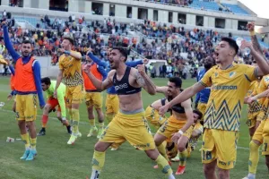 (ΒΙΝΤΕΟ/ΦΩΤΟΣ) Πάρτι με τους Πορτοκαλί στο τέλος!