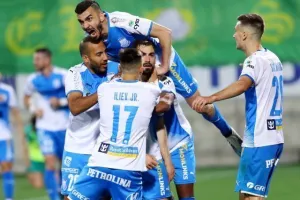 ΑΕΚ-Απόλλων: Ντερμπάρα και... "Χ" στο 90+5!