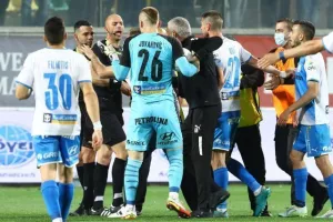 ΑΕΚ-Απόλλων: Ντερμπάρα και... "Χ" στο 90+5!