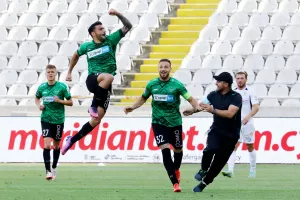 Ολυμπιακός - Δόξα: Νέο σημαντικό τρίποντο με... Πεχλιβάνη